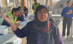 Su isteyen depremzedeye AFAD yetkileri 'Yüzüğünü sat' dedi!