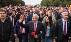 Kılıçdaroğlu'ndan Anıtkabir'e 19 Mayıs ziyareti!