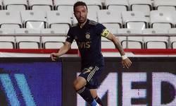 Gökhan Gönül kariyerini sona erdirdi