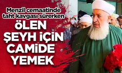 Menzil şeyhi için camide yemek verildi