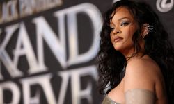 Rihanna rekoruna rekor katıyor!