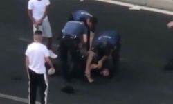 İzmir'de polise silah doğrultan gaspçı etkisiz hale getirildi