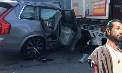 Şarkıcı Tan Taşçı ve menajeri trafik kazasında yaralandı