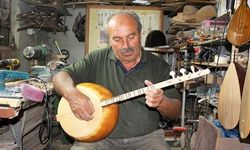 Ağaç kesiminin azaltılması için su kabağından bağlama yaptı