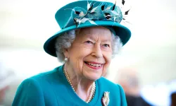 Kraliçe Elizabeth ölümünün birinci yılında anılıyor