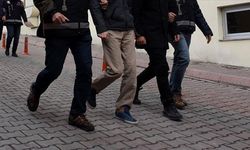 Kars'ta bir apartman dairesinde 'uyuşturucu partisi'! 8 şüpheli gözaltına alındı