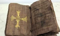 Tekirdağ’da bir evde 650 yıllık bir İncil bulundu