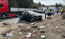 Mardin'de yolcu otobüsü otomobille çarpıştı: 1 ölü, 3 yaralı