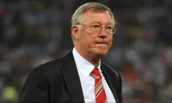 Sir Alex Ferguson, Manchester United'a geri dönüyor