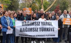 Yargıtay'ın AYM kararı Eskişehir'de de protesto edildi