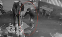 Eyüpsultan’da restorana silahlı saldırı kamerada: 5 yaralı