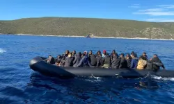 İzmir açıklarında 11 göçmen kurtarıldı