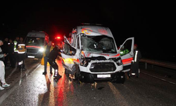 Ambulans kaza yaptı, içindeki hasta hayatını kaybetti