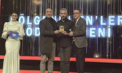 'Yılın Gazetecisi' ödülü KRT Web Genel Yayın Yönetmeni Cihan Güner'e verildi