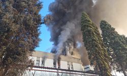 Ankara'da korkutan fabrika yangını