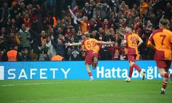 Galatasaray evinde Başakşehir'i 2 golle geçti: 2-0