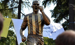 Fenerbahçe'den 'heykel' kararı! Atatürk'ün yanına taşınıyor