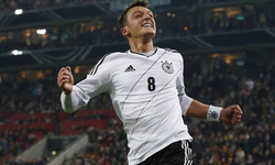 Özel turnuvada oynayacak! Mesut Özil, Almanya Milli Takımı'na geri dönüyor