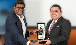 Mektebim Koleji'ne Dubai'de 'Eğitim'de Mükemmellik Ödülü' verildi