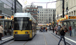 Almanya'da personel sıkıntısı nedeniyle tramvayları öğrenciler kullanacak