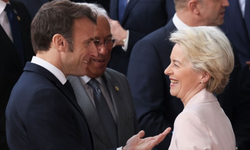 AB'de büyük koltuk savaşı: Macron, ayağını kaydırmaya çalışıyor