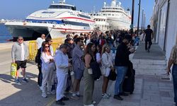 Rodos'a Türk turist akını