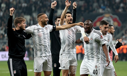 Beşiktaş yeni sezonda 7 isimle yolları ayırıyor