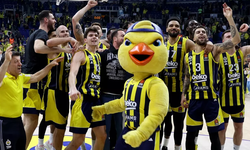 İmzalar atıldı! Yıldız basketbolcu resmen Fenerbahçe Beko'da