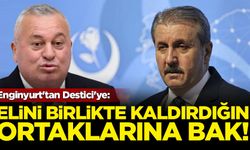 Enginyurt'tan Destici'ye: Elini birlikte kaldırdığın ortaklarına bak