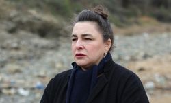 Esra Dermancıoğlu, Türkiye'yi terk etti