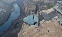 Turizmin yeni gözdesi olacak: Cehennem Deresi Kanyonu'na cam teras