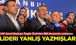 CHP Genel Başkanı Özgür Özel'den İBB binasında açıklama: Lideri yanlış yazmışlar!