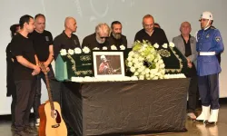 İlhan Şeşen’in cenazesinde kriz! Tabutu yarım saat asansörde mahsur kaldı