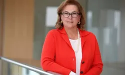 Dolandırıcılar bu kez hedefine Güler Sabancı'yı aldı