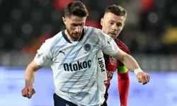 Fenerbahçe, İsmail Yüksek'in sözleşmesini uzattı