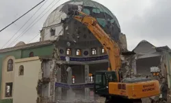 200 bin TL’ye satılık cami arsası