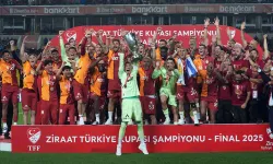 Galatasaray'da çifte kupaya özel prim!