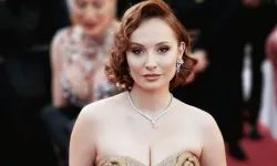 TRT dizisinden çıkartılmıştı! Başak Gümülcinelioğlu Cannes'da güzel haberi duyurdu