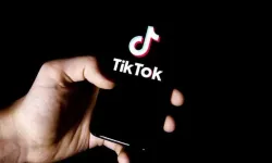 Anne babalar dikkat! Gençlerin reels, shorts ve TikTok bağımlılığının nedeni...
