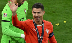 Anlaşmayı duyurdular! Cristiano Ronaldo, Al Nassr'la devam edecek