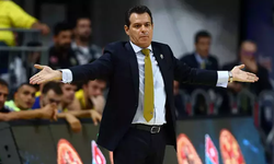 Fenerbahçe Beko'nun eski başantrenörü Itoudis'in kaldığı bina vuruldu