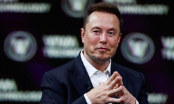 Trump'la yollarını ayıran Elon Musk'tan 'yeni parti' sinyali