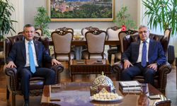 Özgür Özel, Yargıtay Cumhuriyet Başsavcısı Muhsin Şentürk ile görüştü