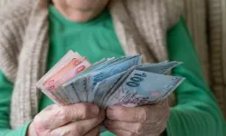 En düşük emekli maaşı 16 bin 881 lira oldu!