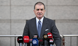 AKP'li Ömer Çelik: Büyük güçler gittiğinde herkesin hamisi Türkiye olacak