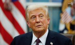 Trump'tan yeni karar! Çin mallarının gümrük vergilerini artıran tarifeye erteleme
