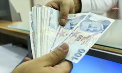Memurlar ve emeklilerine yapılacak zam kararı Resmi Gazete'de