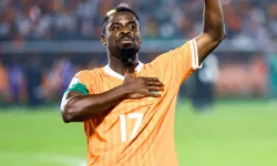 Serge Aurier’e Hepatit B şoku: 6 ay sahalardan uzak