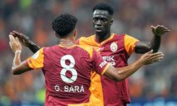 Galatasaray evinde Rize'yi yendi: Davinson tarihe geçti