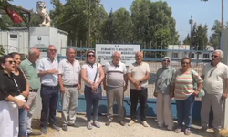 Hayvanseverler Osmaniye Belediyesi Geçici Hayvan Barınağı önünden seslendi: Katliam yasasını kaldırın